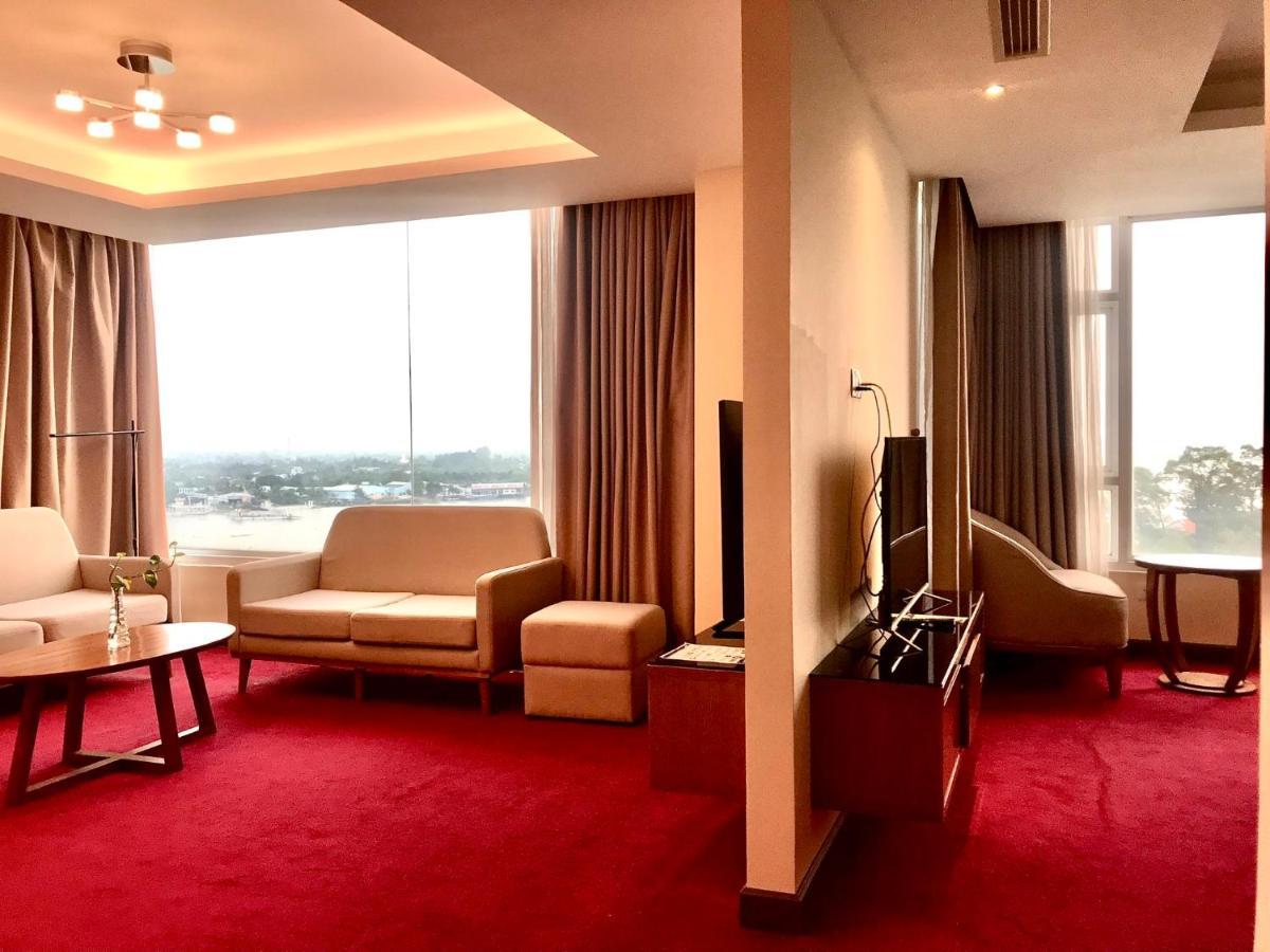 Khach San Sai Gon Vinh Long Hotell Eksteriør bilde
